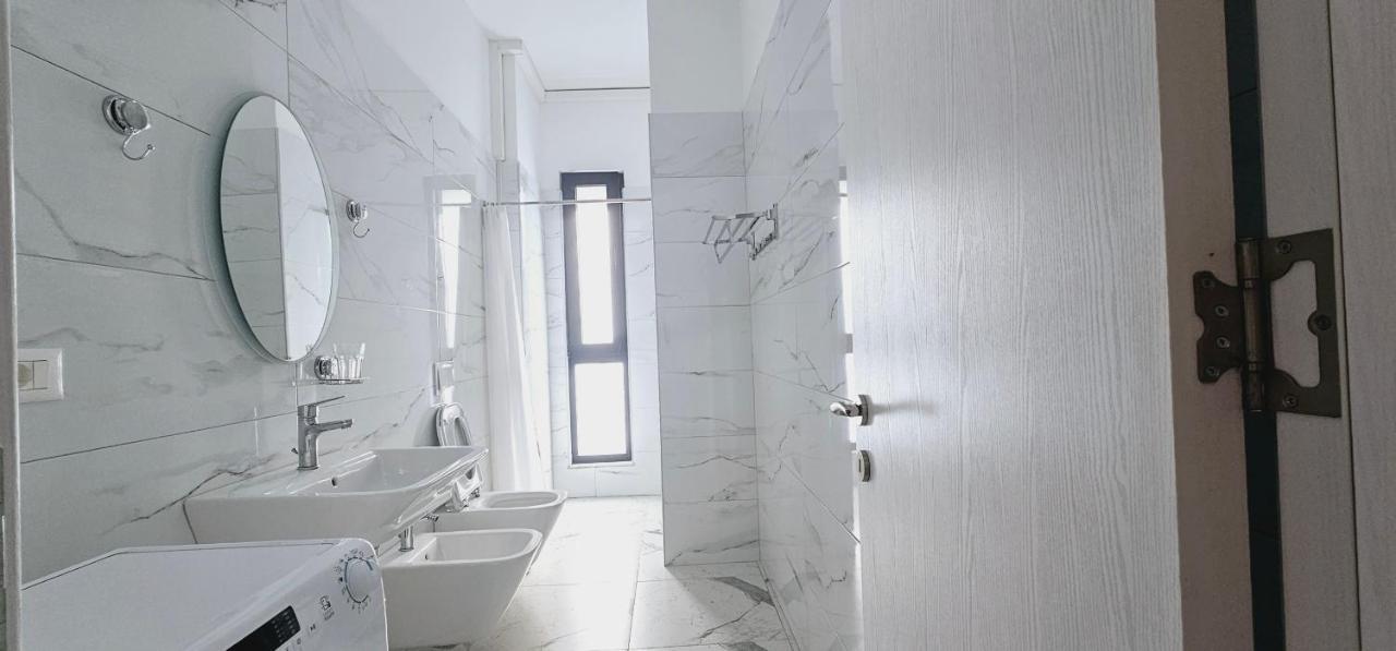 דירות טיראנה Myhouse At 21 Dhjetori מראה חיצוני תמונה